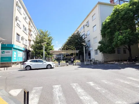 Prodaja, dvosoban stan, 69m², Podgorica, Crna Gora - image 11