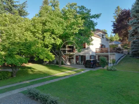 Sale, house, 254m², Beočin, Srbija - image 5