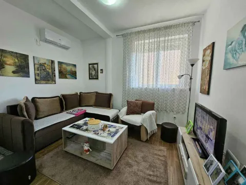 Rent, one bedroom apartment, 59m², Central Point, Podgorica - image 113