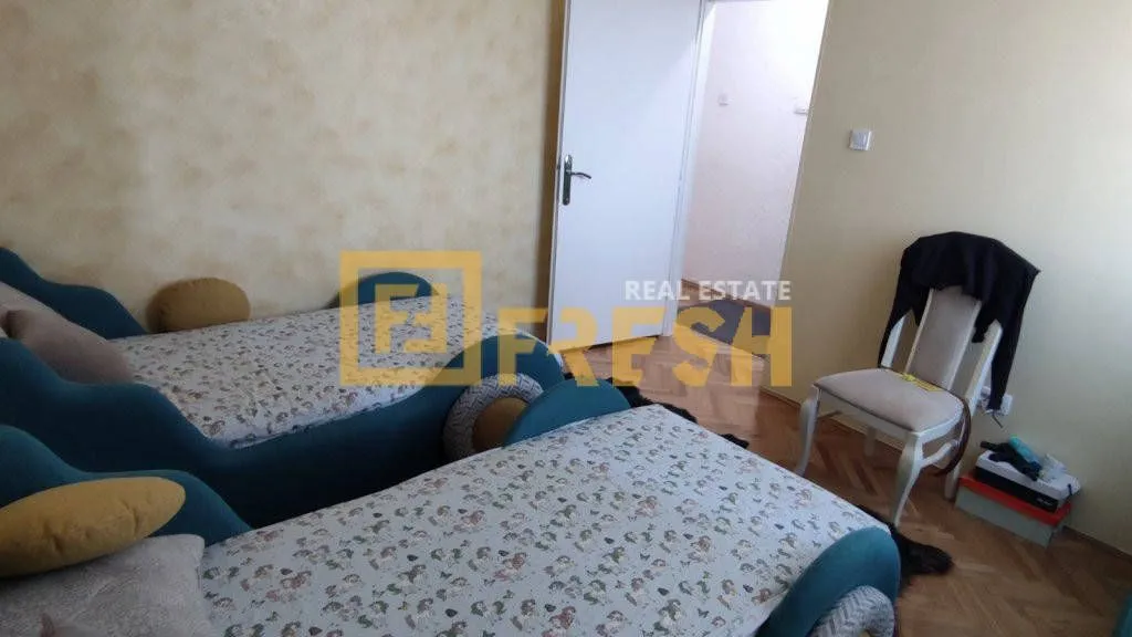 Izdavanje, dvosoban stan, 87m², Tuški Put, Podgorica