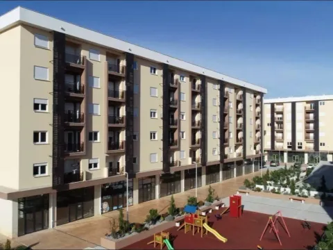 Sale, office space, 42m², New City, Podgorica - image 3