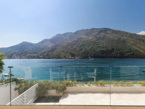 Prodaja, kuća, 423m², Tivat, Crna Gora - image 29