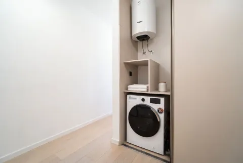 Prodaja, trosoban stan, 55m², Tivat, Crna Gora - image 13