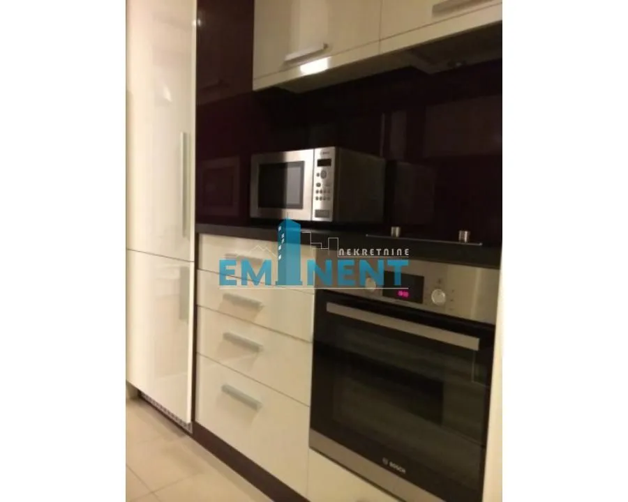 Izdavanje, dvosoban stan, 68m², Novi Beograd Blok 67, Novi Beograd Sve Podlokacije