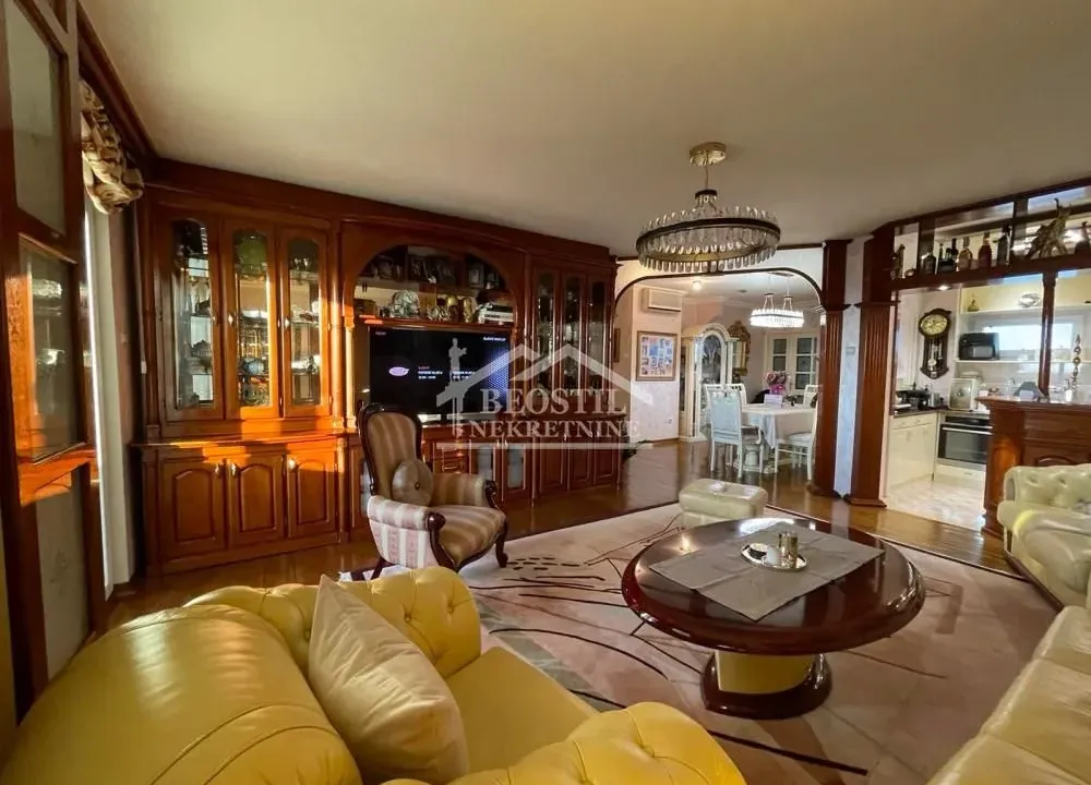 Sale, three bedroom apartment, 101m², Čukarica, Beograd