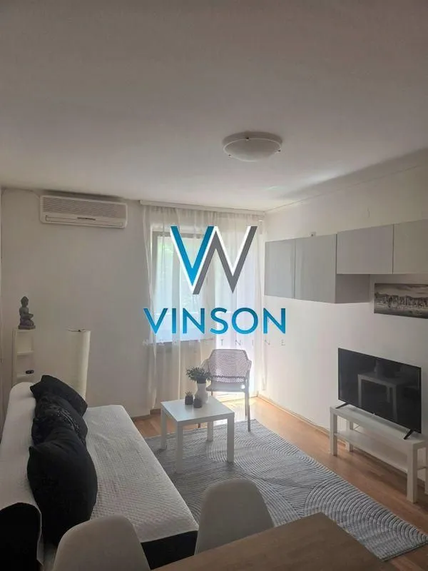 Izdavanje, jednosoban stan, 37m², Novi Sad Sve Podlokacije, Novi Sad