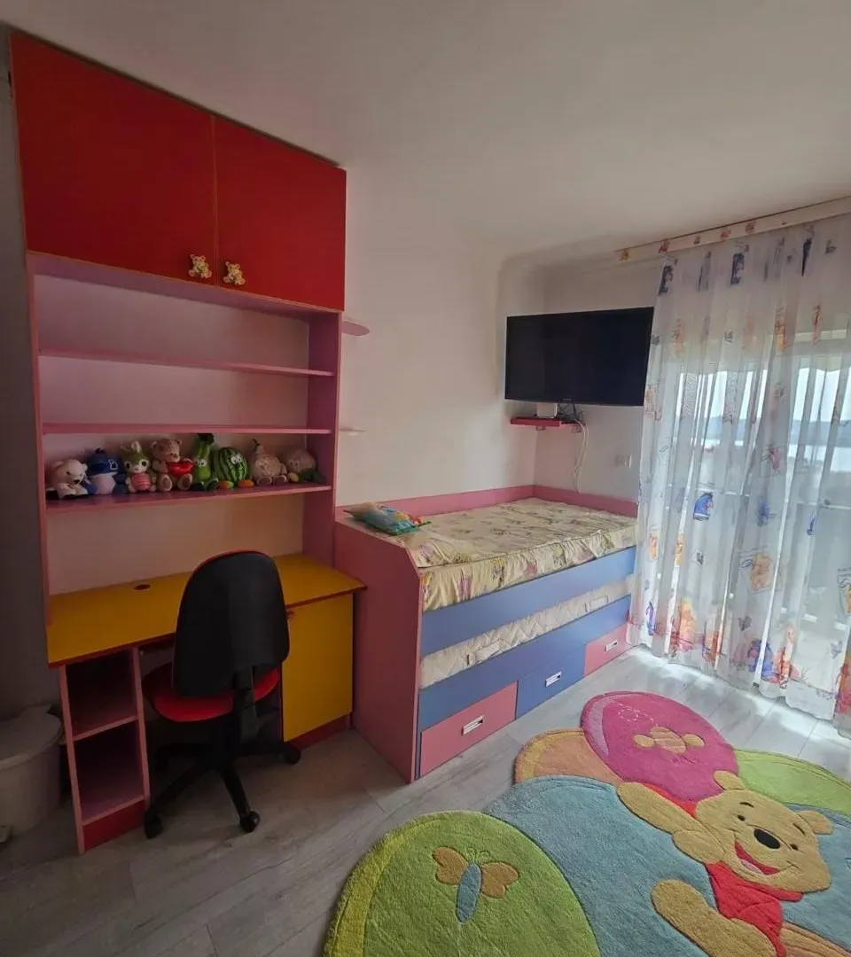 Izdavanje, dvosoban stan, 80m², Tripovići, Tivat