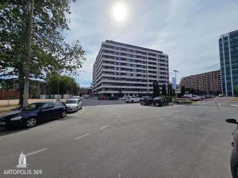 Sale, two bedroom apartment, 49m², Novi Beograd Blok 65, Novi Beograd Sve Podlokacije - image 3