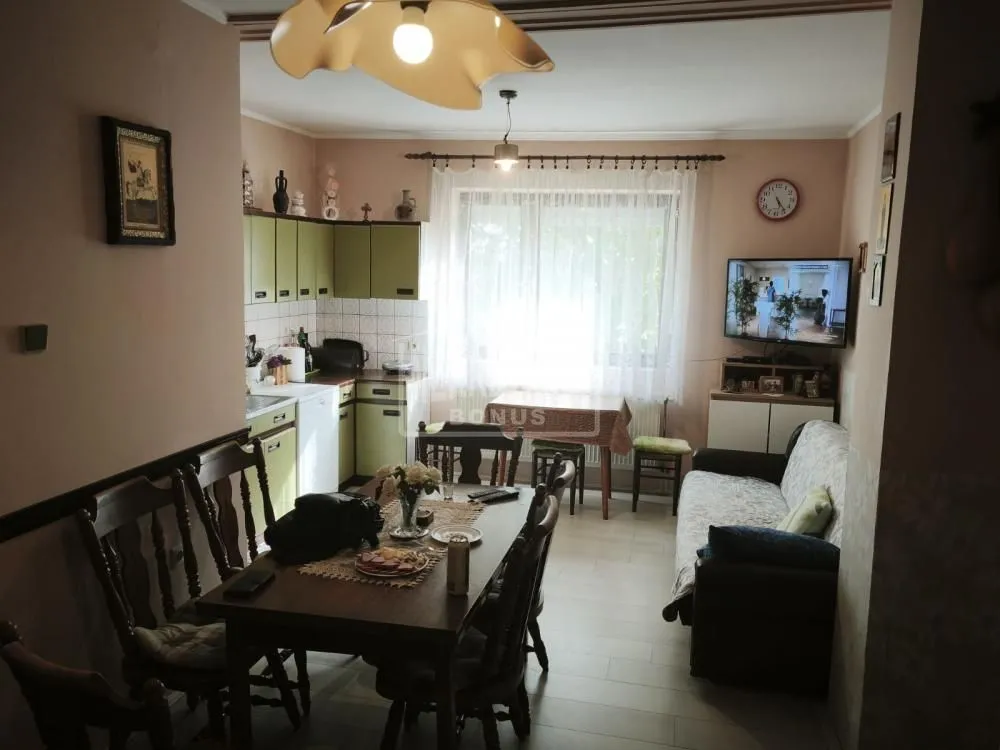Prodaja, kuća, 155m², Đurđin, Subotica