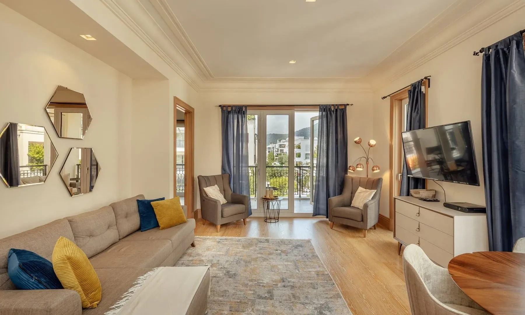 Rent, one bedroom apartment, 67m², Porto Montenegro, Tivat