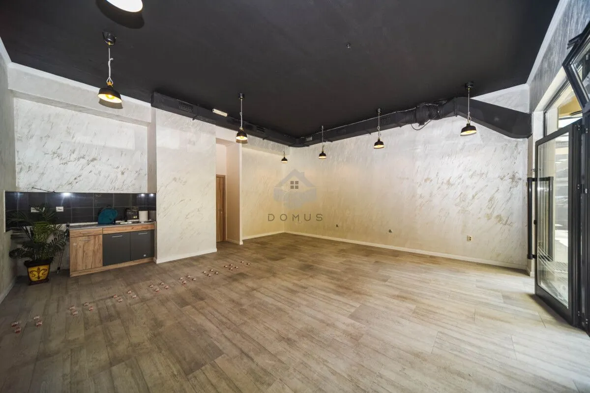 Rent, office space, 45m², City Kvart, Podgorica