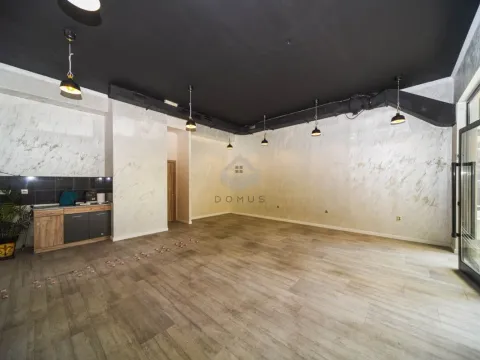 Rent, office space, 45m², City Kvart, Podgorica - image 10