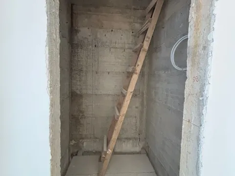 Sale, two bedroom apartment, 71m², Stari Aerodrom, Podgorica - image 12