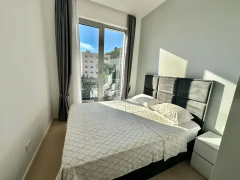 Rent, two bedroom apartment, 54m², Bečići, Budva - image 14