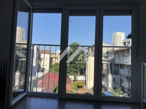 Izdavanje, jednosoban stan, 45m², Centar, Novi Sad - image 8