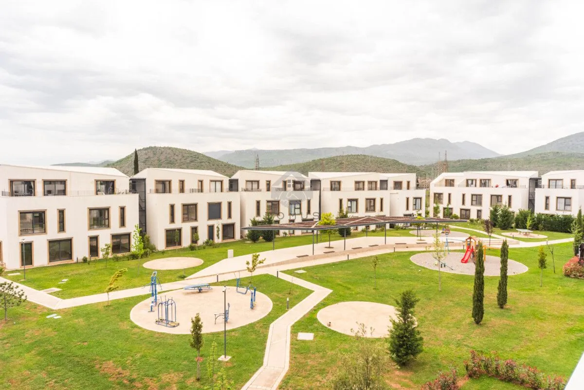 Prodaja, kuća, 145m², Zagorič, Podgorica
