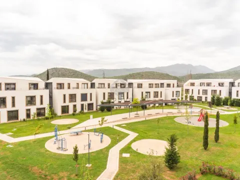 Prodaja, kuća, 145m², Zagorič, Podgorica - image 22