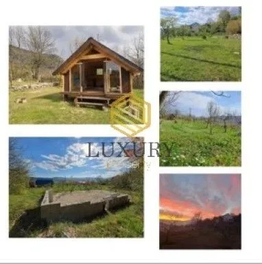 Prodaja, kuća, 105m², Piperi, Podgorica