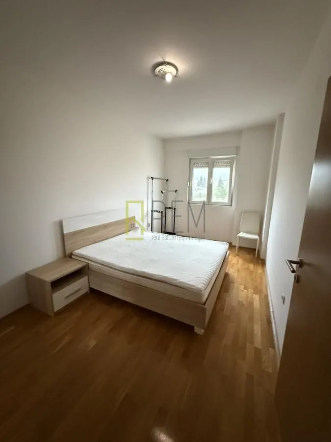 Izdavanje, jednosoban stan, 52m², Ljubović, Podgorica