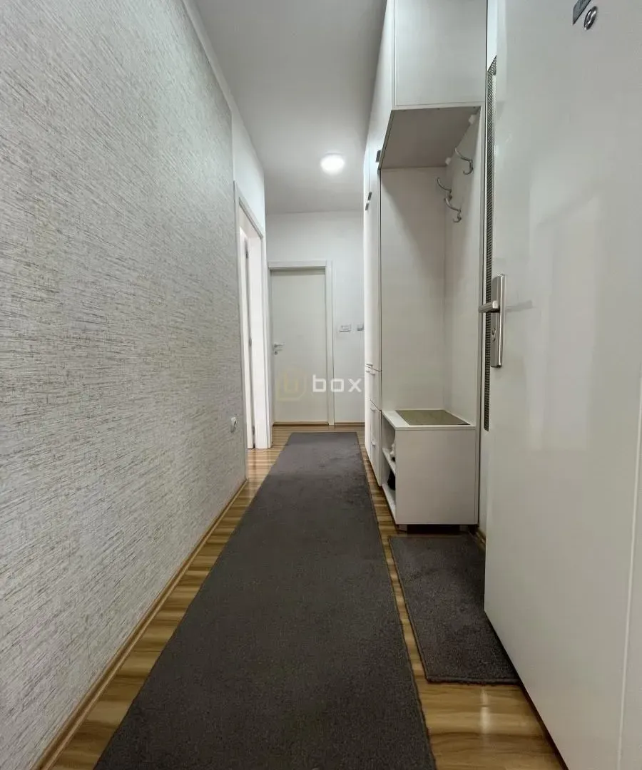 Prodaja, dvosoban stan, 54m², Pantelej, Niš