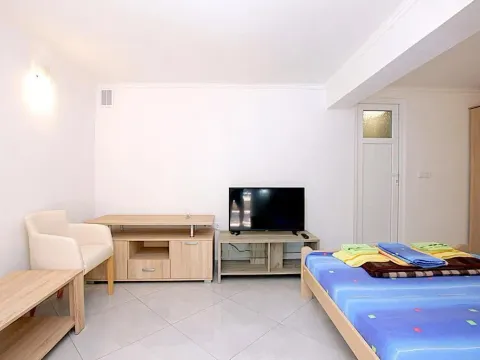 Sale, house, 170m², Reževići, Budva - image 3