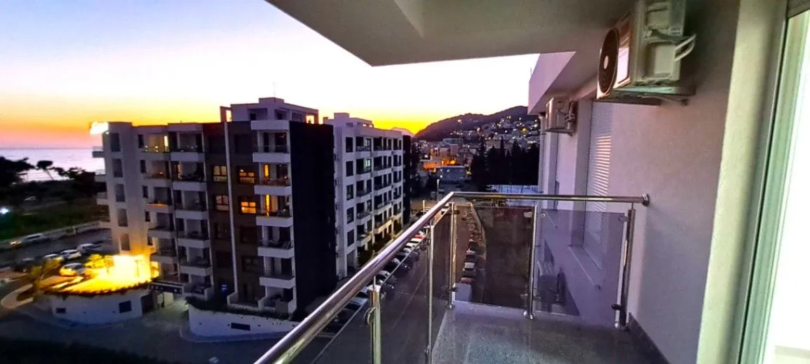 Rent, three bedroom apartment, 100m², Šušanj, Bar