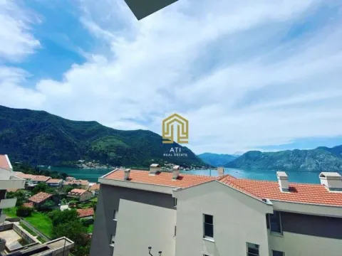 Prodaja, dvosoban stan, 62m², Dobrota, Kotor - image 2