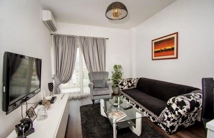 Izdavanje, jednosoban stan, 48m², Preko Morače, Podgorica