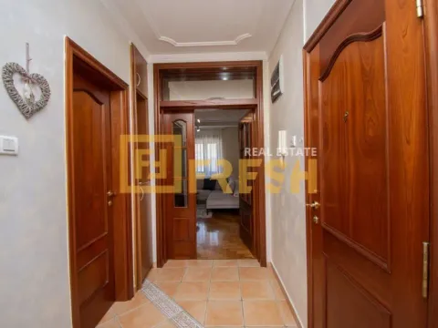 Izdavanje, dvosoban stan, 94m², Centar, Podgorica - image 24