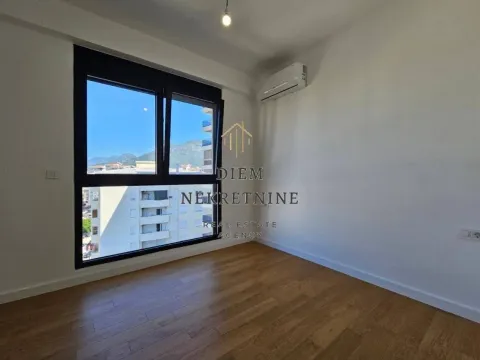 Sale, two bedroom apartment, 80m², Centar, Bar - image 8