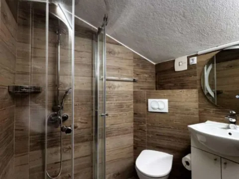 Izdavanje, jednosoban stan, 45m², Kavač, Kotor - image 13