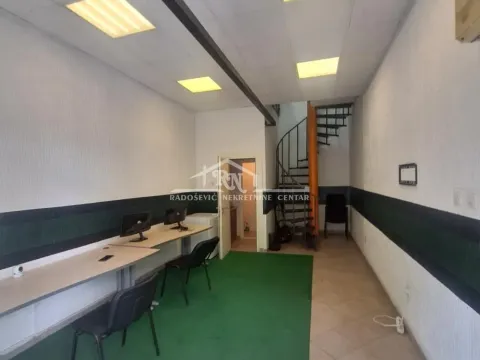 Izdavanje, poslovni prostor, 34m², Banovo Brdo, Beograd - image 3