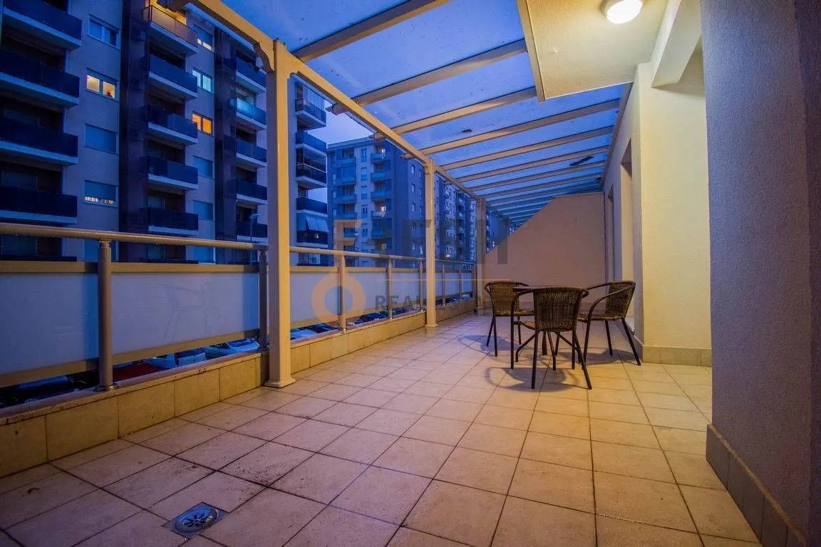 Rent, two bedroom apartment, 65m², City Kvart, Podgorica