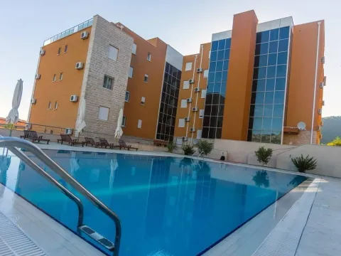 Prodaja, trosoban stan, 136m², Bečići, Budva - image 14