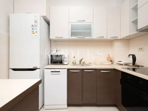 Izdavanje, jednosoban stan, 45m², City Kvart, Podgorica - image 4