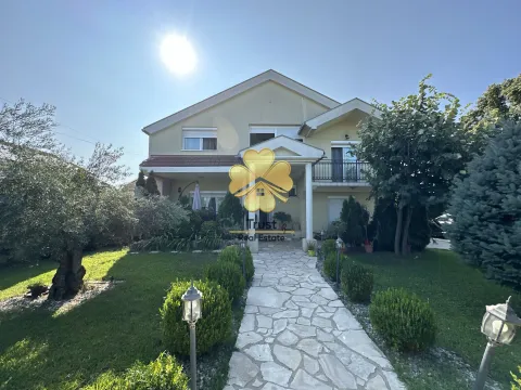 Izdavanje, kuća, 250m², Donja Gorica, Podgorica - image 17