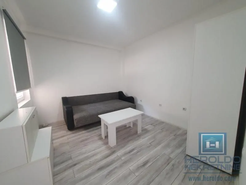 Prodaja, dvosoban stan, 65m², Levač, Jagodina
