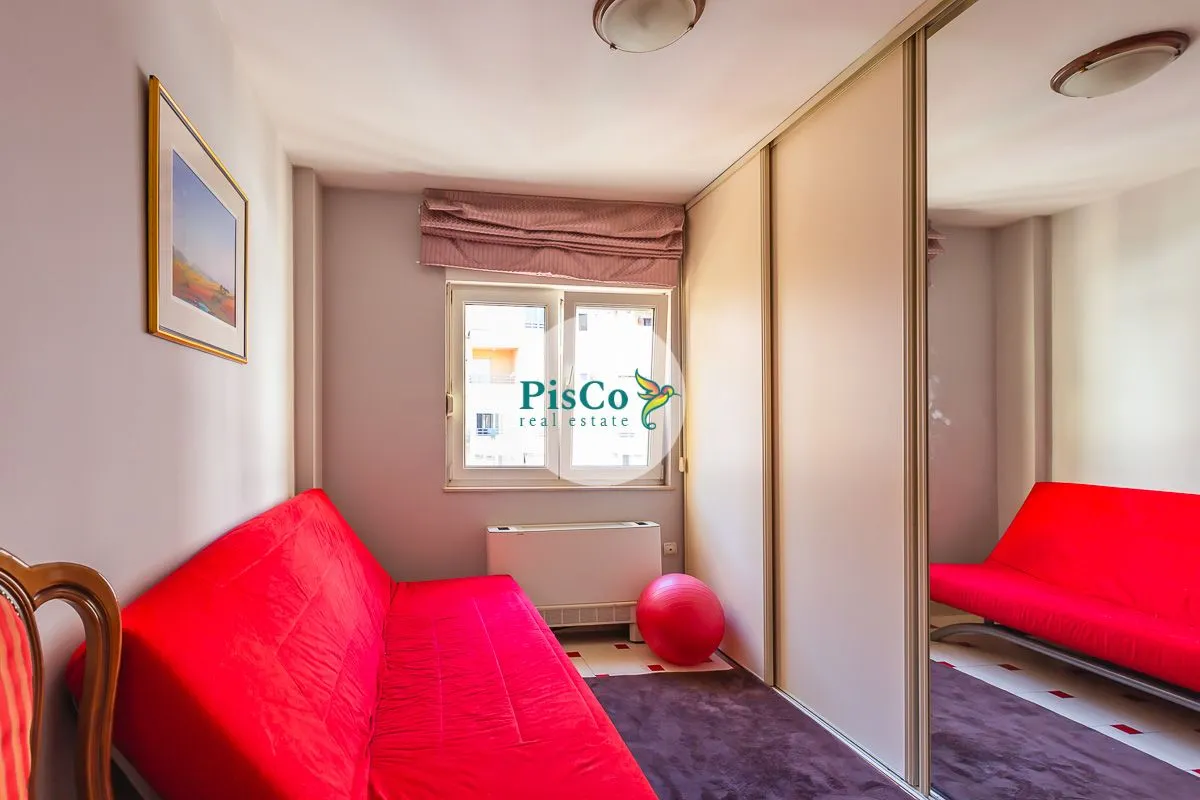 Prodaja, dvosoban stan, 79m², Preko Morače, Podgorica