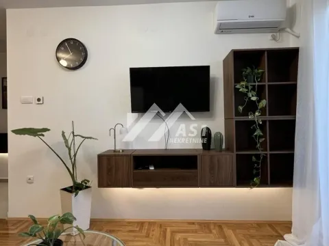 Izdavanje, jednosoban stan, 40m², Podbara, Novi Sad Sve Podlokacije - image 4