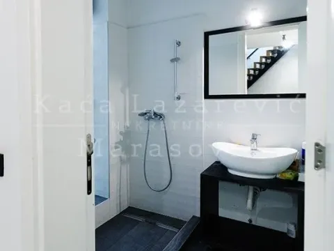 Prodaja, kuća, 204m², Stari Grad, Beograd - image 16