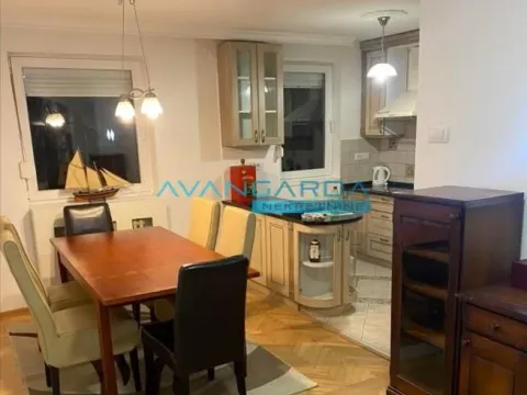 Izdavanje, stan, 105m², Filmski Grad, Beograd - image 13