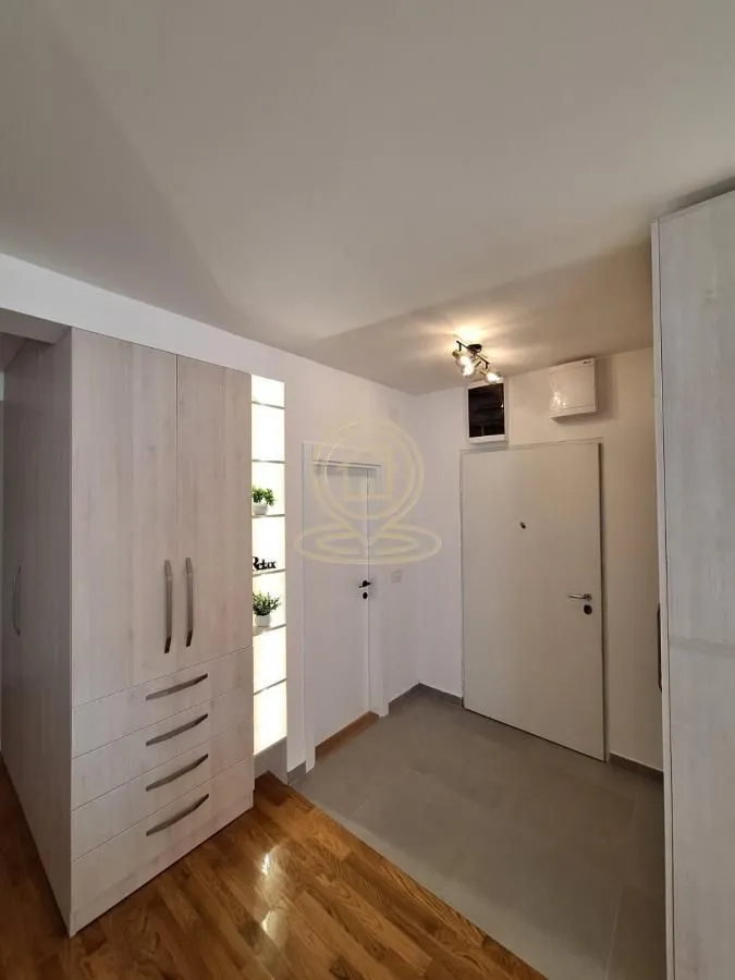Izdavanje, trosoban stan, 90m², Lekino Brdo, Voždovac Sve Podlokacije