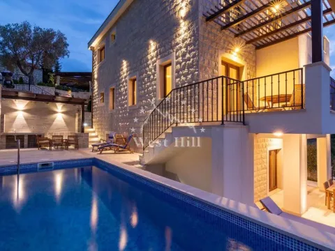 Sale, house, 250m², Reževići, Budva - image 6