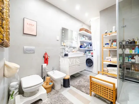 Prodaja, četvorosoban stan, 124m², Savski Venac, Beograd - image 9