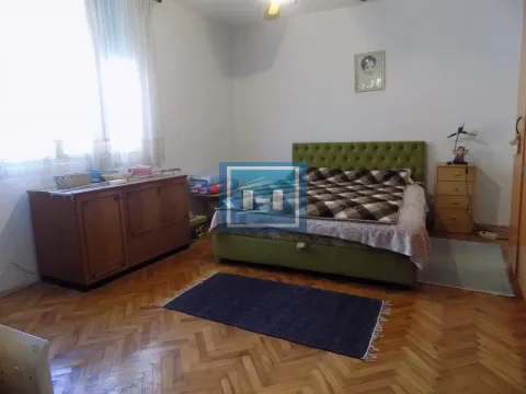 Prodaja, kuća, 216m², Gloždak, Paraćin - image 29