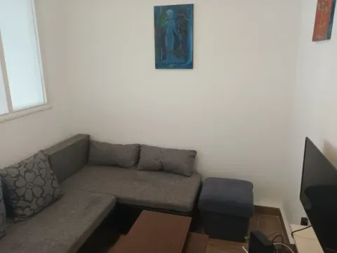 Izdavanje, jednosoban stan, 45m², Preko Morače, Podgorica - image 2