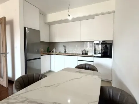 Izdavanje, dvosoban stan, 75m², Master Kvart, Podgorica - image 5