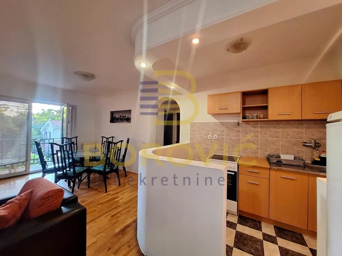 Sale, two bedroom apartment, 71m², Voždovac Sve Podlokacije, Beograd