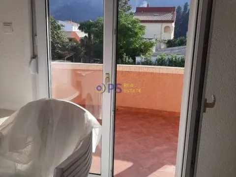 Sale, house, 170m², Bar, Crna Gora - image 13