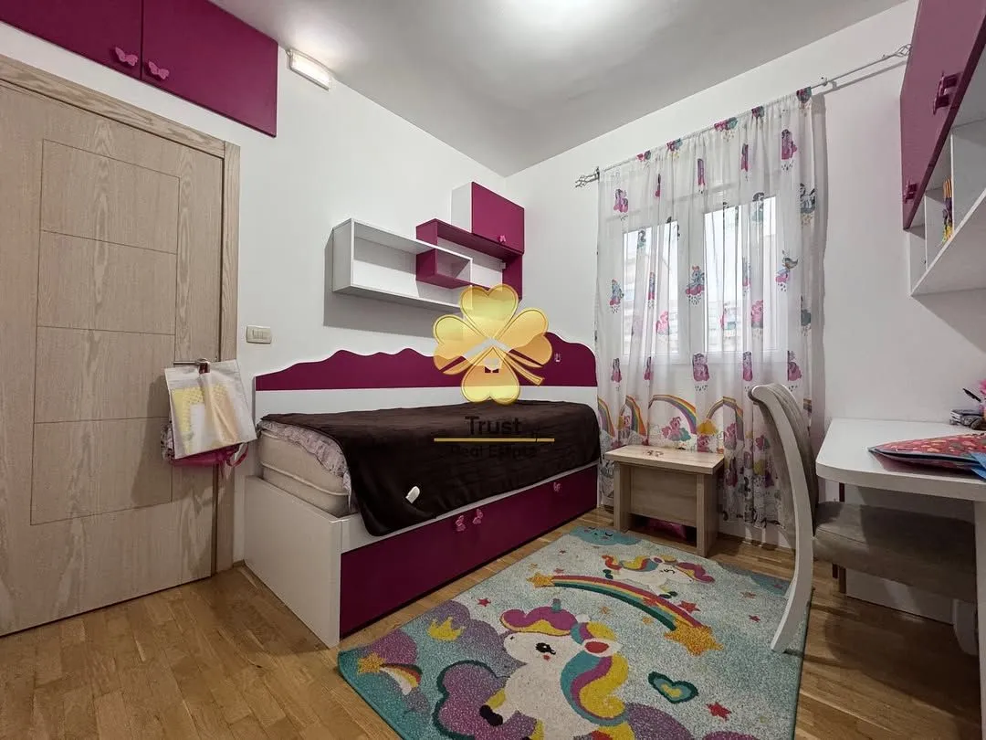 Rent, three bedroom apartment, 95m², Blok 9, Podgorica